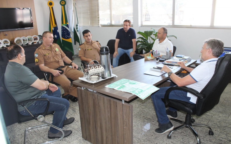 Novo comandante da Polícia Militar visita o prefeito Adelmo